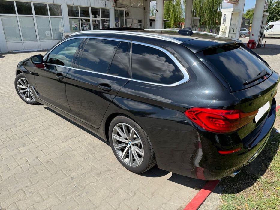 BMW 5 Series 2020 — imagine 3