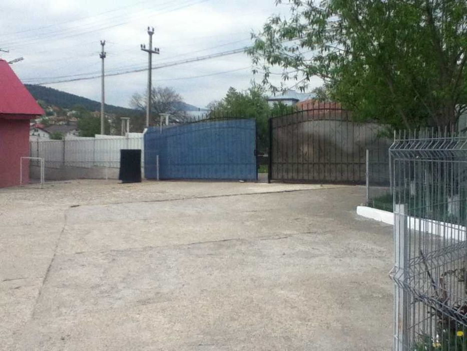 Vand 2000 mp constructii