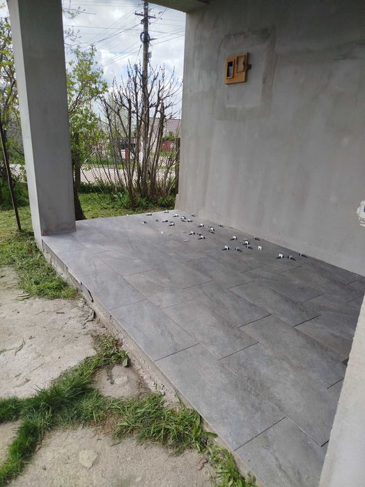 RENOVARI INTERIOARE exterioare Gresie Parchet Rigips Tencuiala