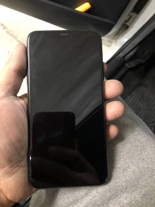 Iphone 11 pro max 256 GB xolati zor