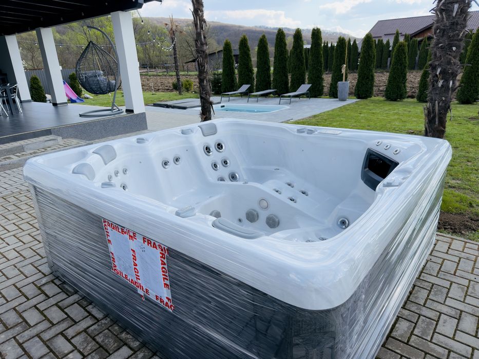 Artesian betta jacuzzi