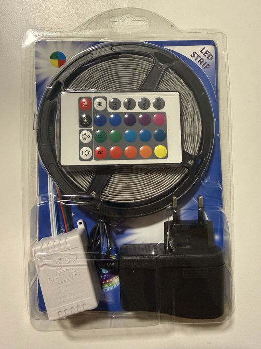 Kit Banda Led Rgb 5 metri si 10 metri multicolor telecomanda