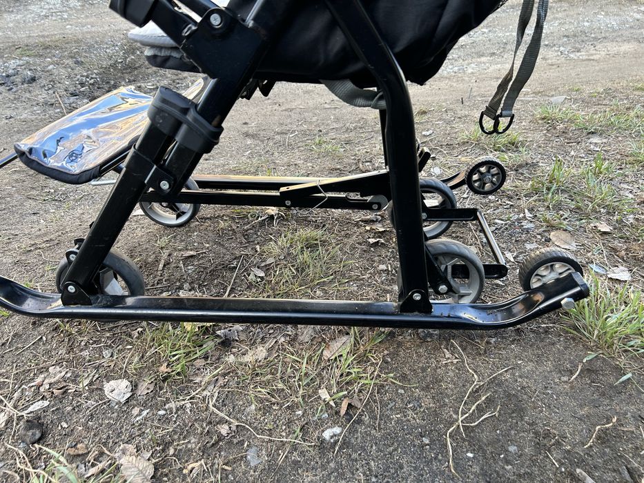 Продам санки коляску