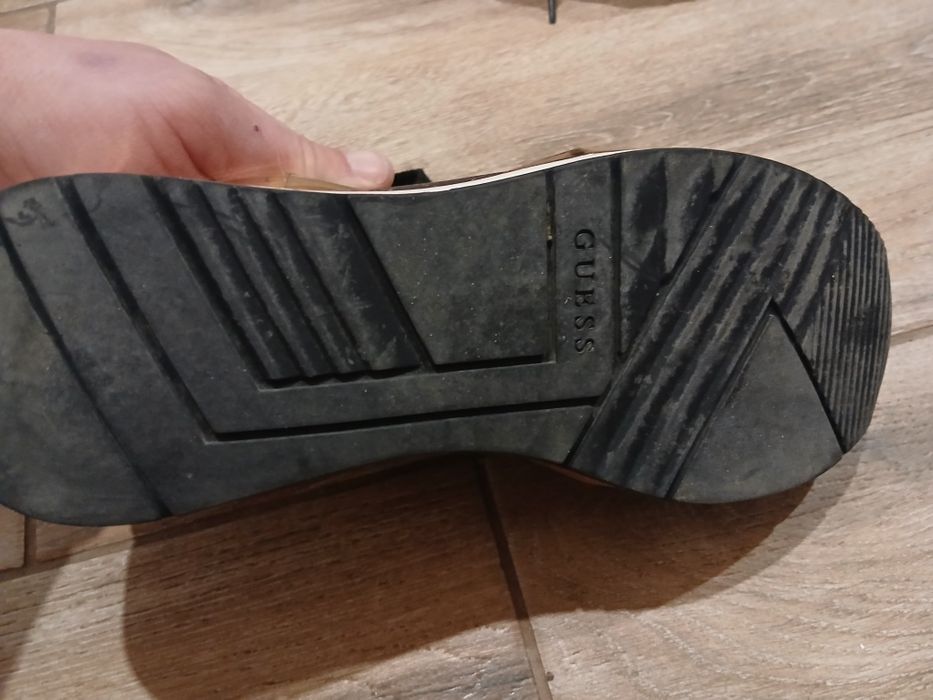 Дамски сникърси Guess