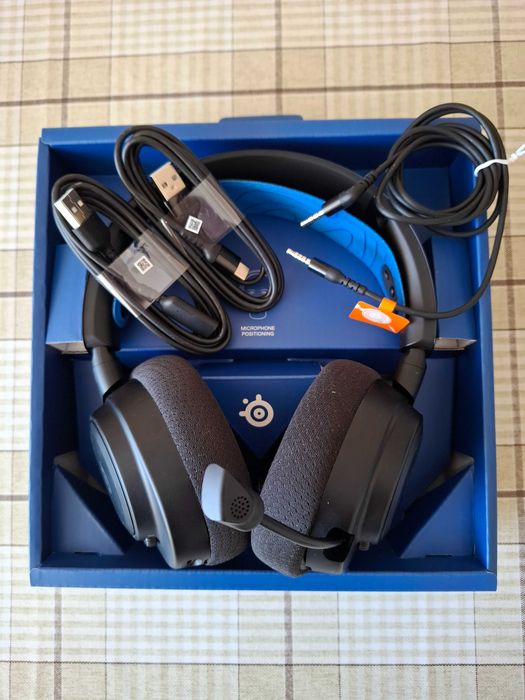 Гейминг слушалки SteelSeries - Arctis Nova 7P