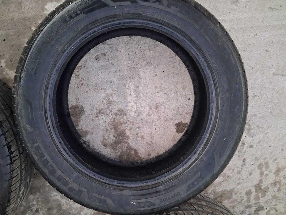 Продам шины комплект