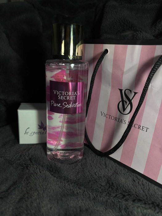 Victoria’s Secret – body mist-uri