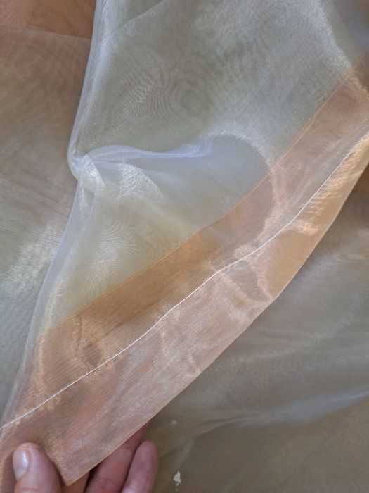 Готовые шторы из Турецкой органзы на 4 окна с подхватами