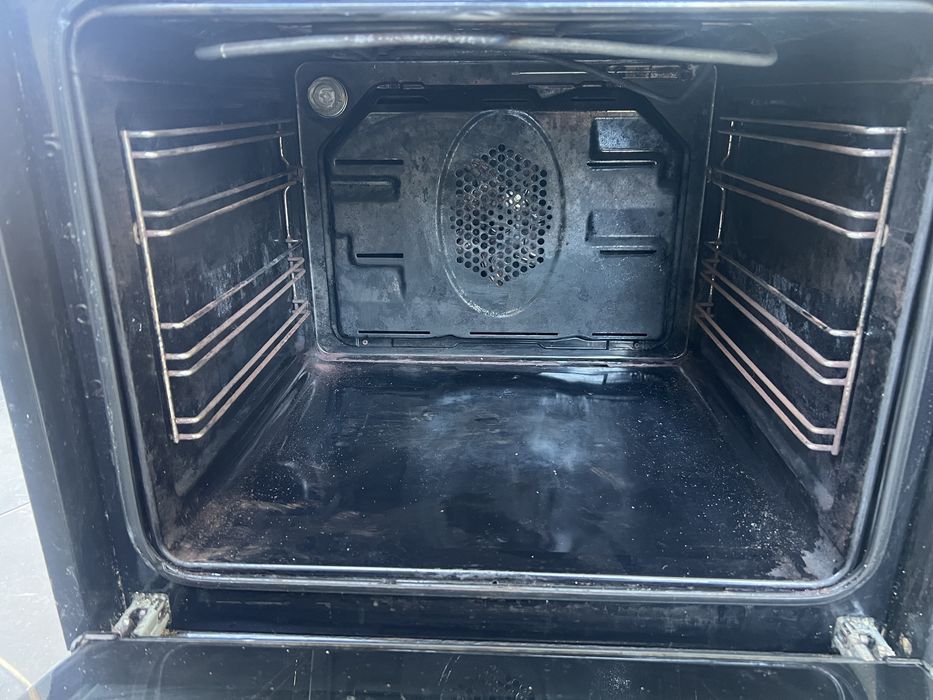 Фурна за вграждане Beko