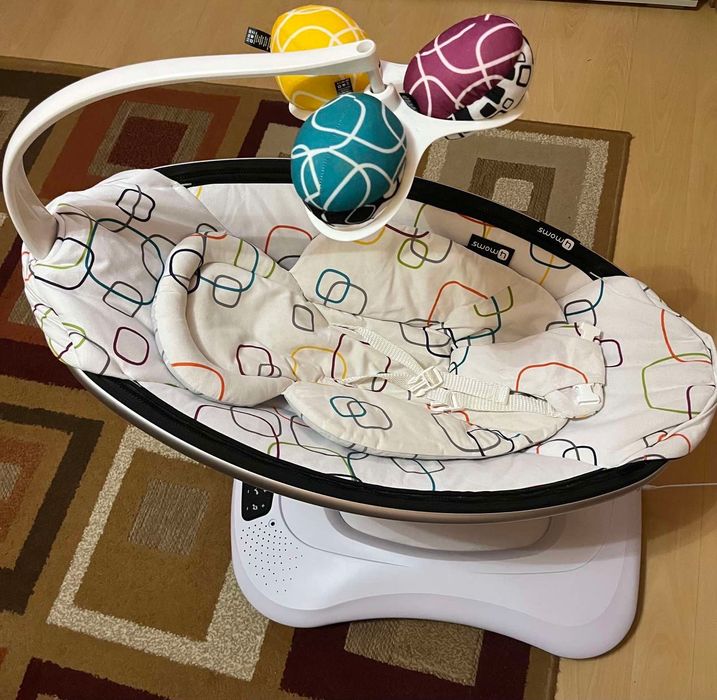 Електрическа Бебешка люлка против колики mamaRoo 4moms