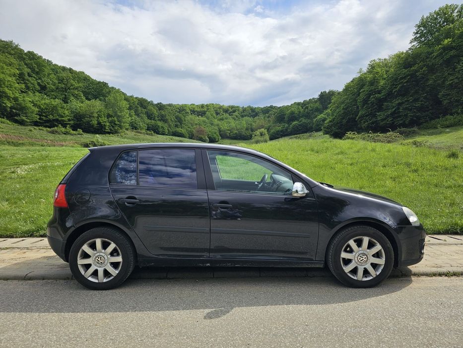 Vand Volkswagen Golf 5 Hatchback 2.0 BKD 2005
