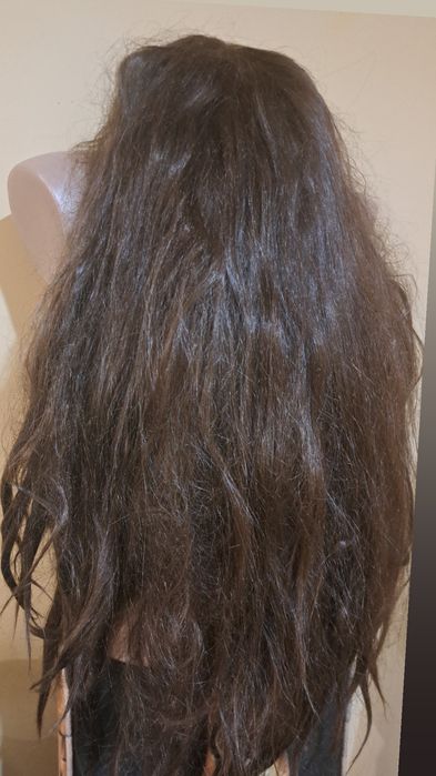 Дамска перука сдишаща шапко приблизително на естествен косъм