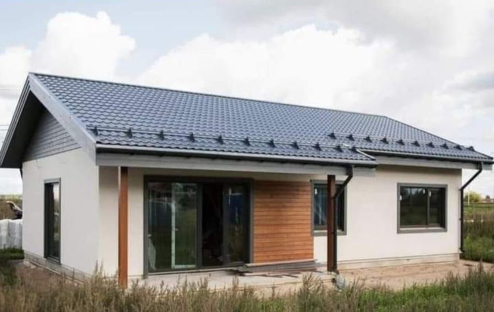 Case pe structura metalica