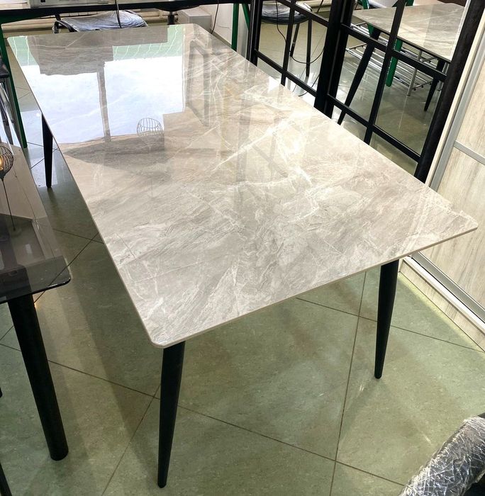 Обеденный стол керамика