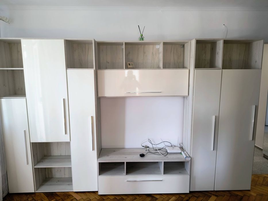 Apartament 2 camere de inchiriat zona piata Decebal
