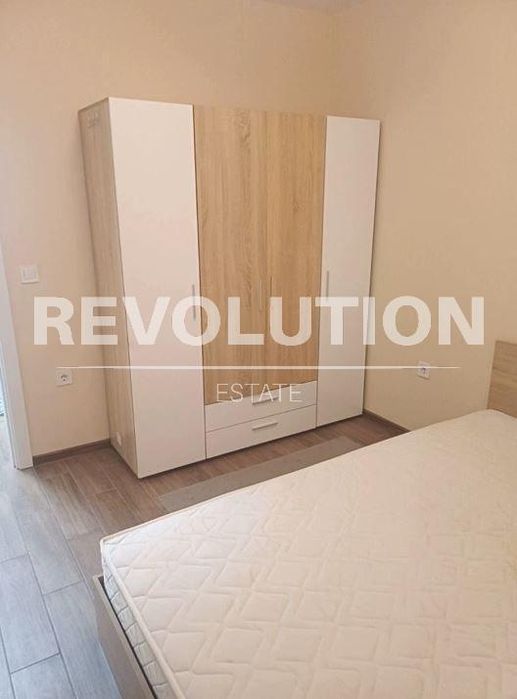 Дава се под наем Двустаен апартамент в Варна, Погреби - 50 кв.м за 398.82 € - Снимка #3