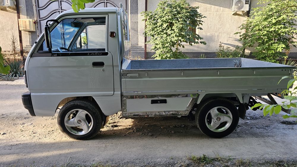 Chevrolet Labo..
