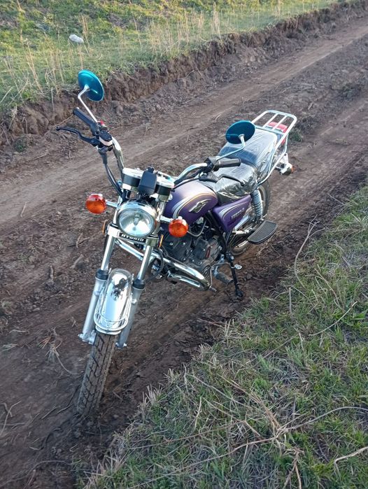 Мотоцикл HYBRID HB-200