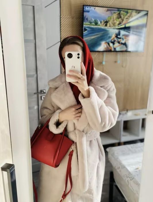 Топло плюшено палто