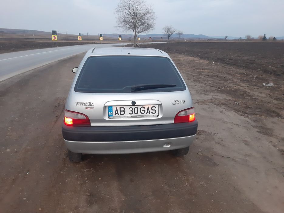 Citroen saxo  1.1 benzina consum 4,5%