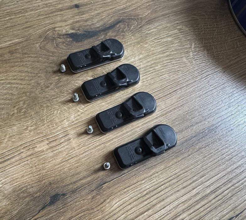 4бр.Датчици за налягане TPMS-Renault Trafic,Kangoo,Captur,Dacia,Opel