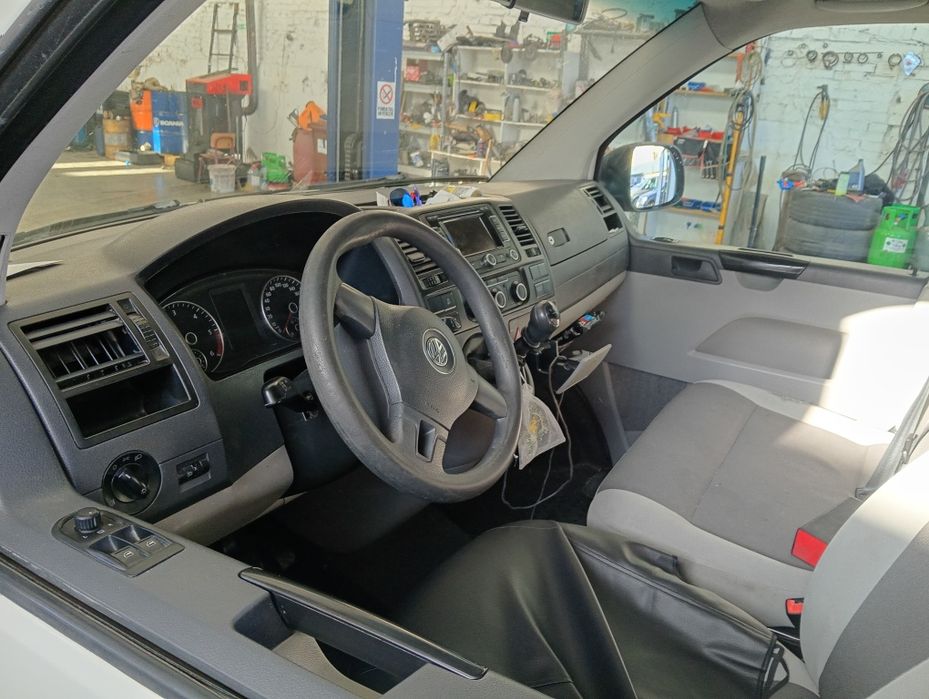 VOLKSWAGEN Caravelle 2014 — imagine 2