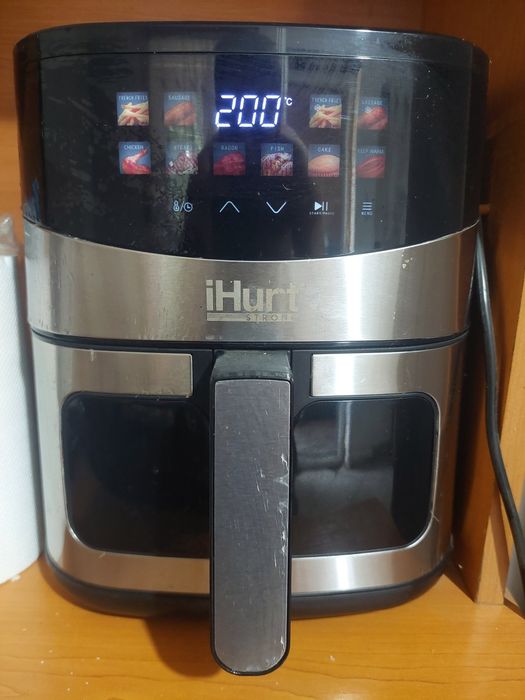 Airfryer folosit de doua , trei ori
