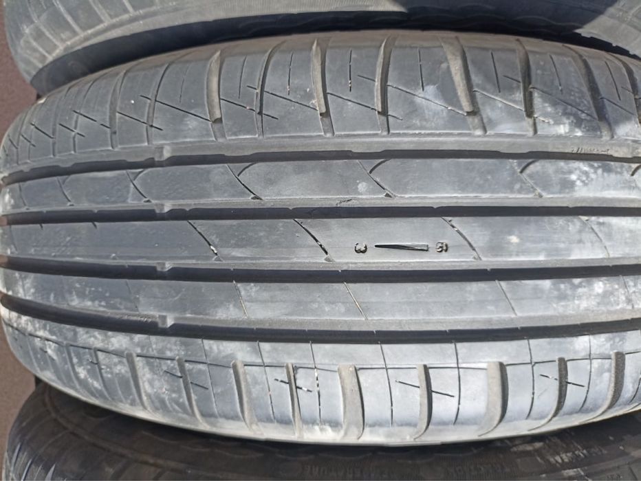 Продам летние шины с дисками