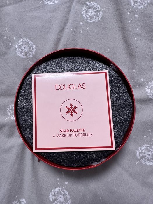 Douglas Star Palette