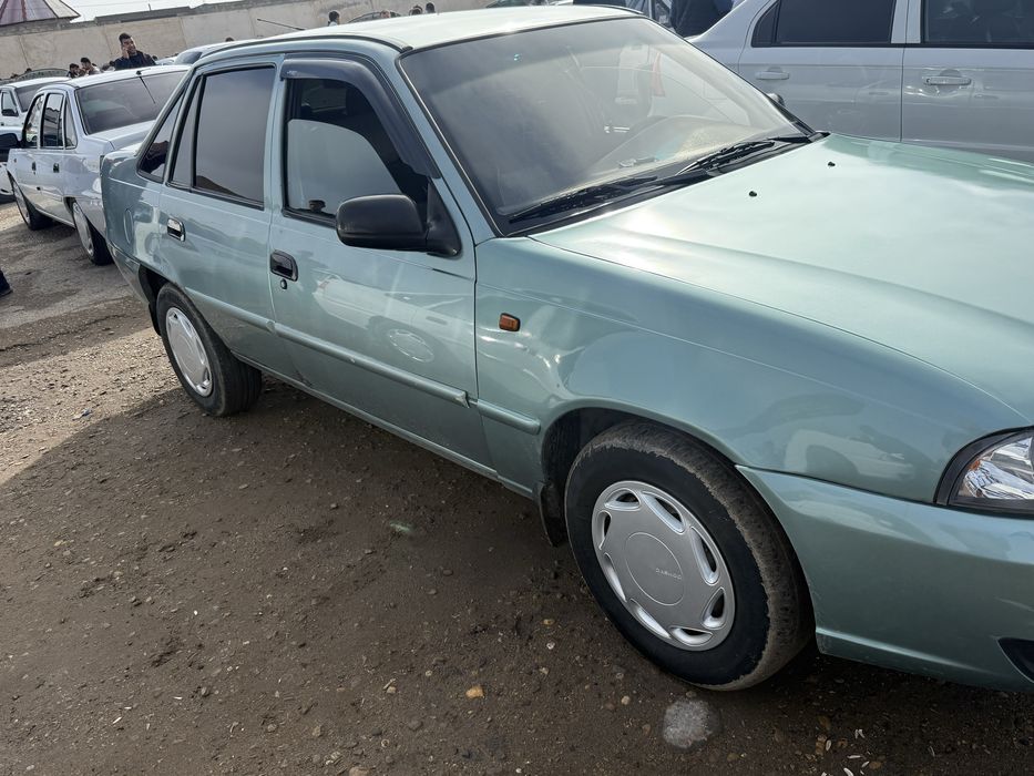 nexia 2 sprayt rang sotiladi holati òrta 1.6 eksport mator