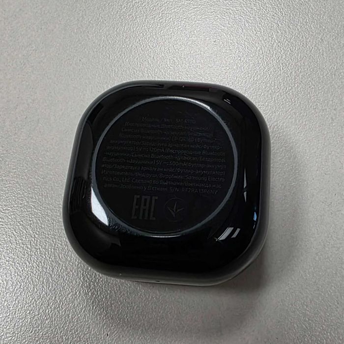Наушники Samsung Galaxy Buds Live