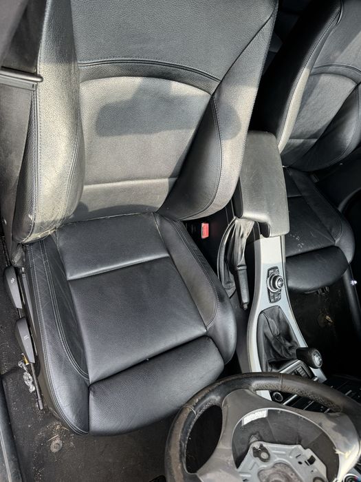 Продаваме на части бмв е90 320д 184кс bmw e90 320d 184hp