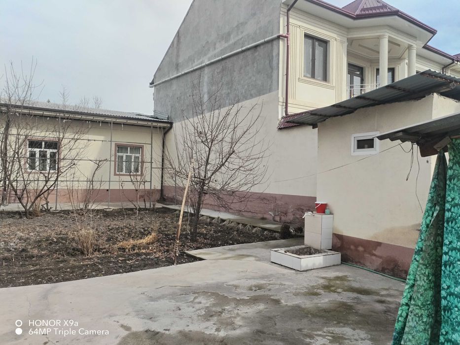 Участка 3 сотукли ер сотилади 2 хонаси билан