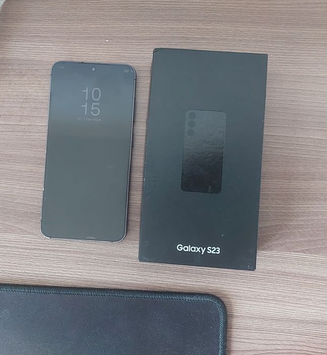 Samsung S23 8/256