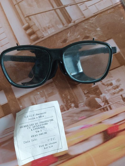 Ochelari protectie cu aparatori 1987
