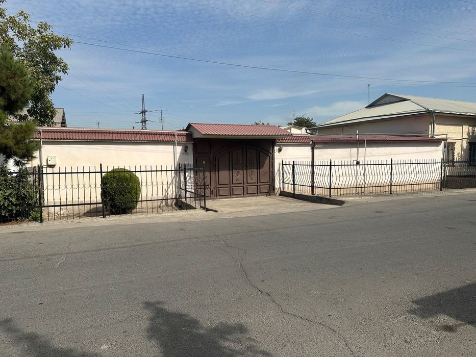 Продается частный  дом, недвижимость, участок