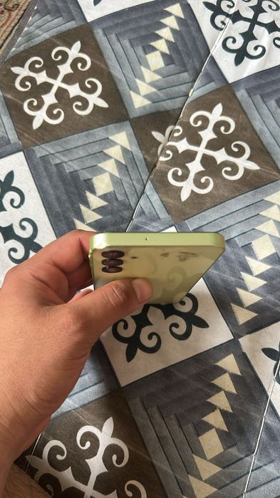 Самсунг а25 5жи есть  обмен