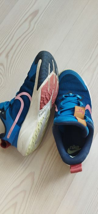 Детски маратонки Nike VQ2 номер 32