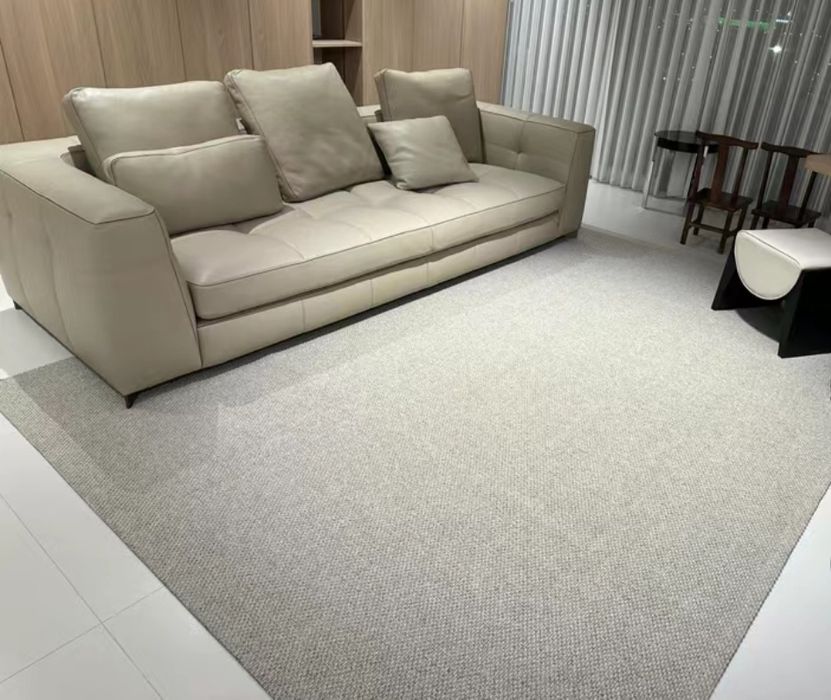 Продам новый шерстяной ковер