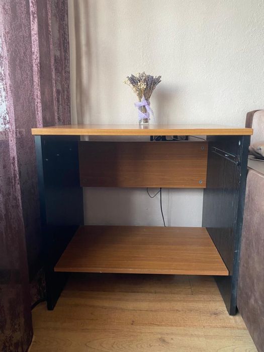 Стол компьютерный