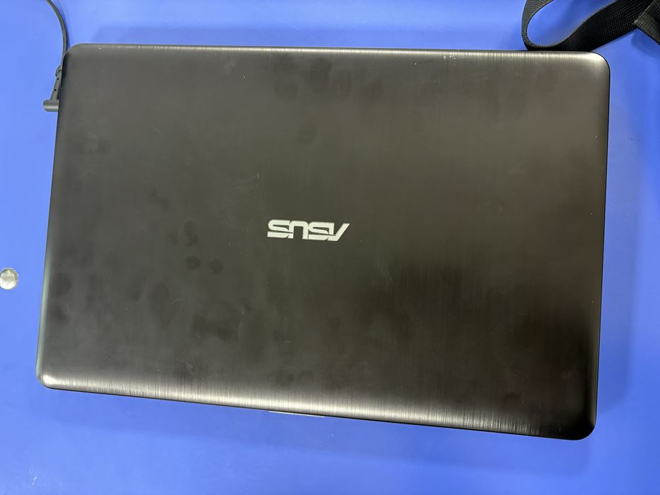 Vand leptop asus