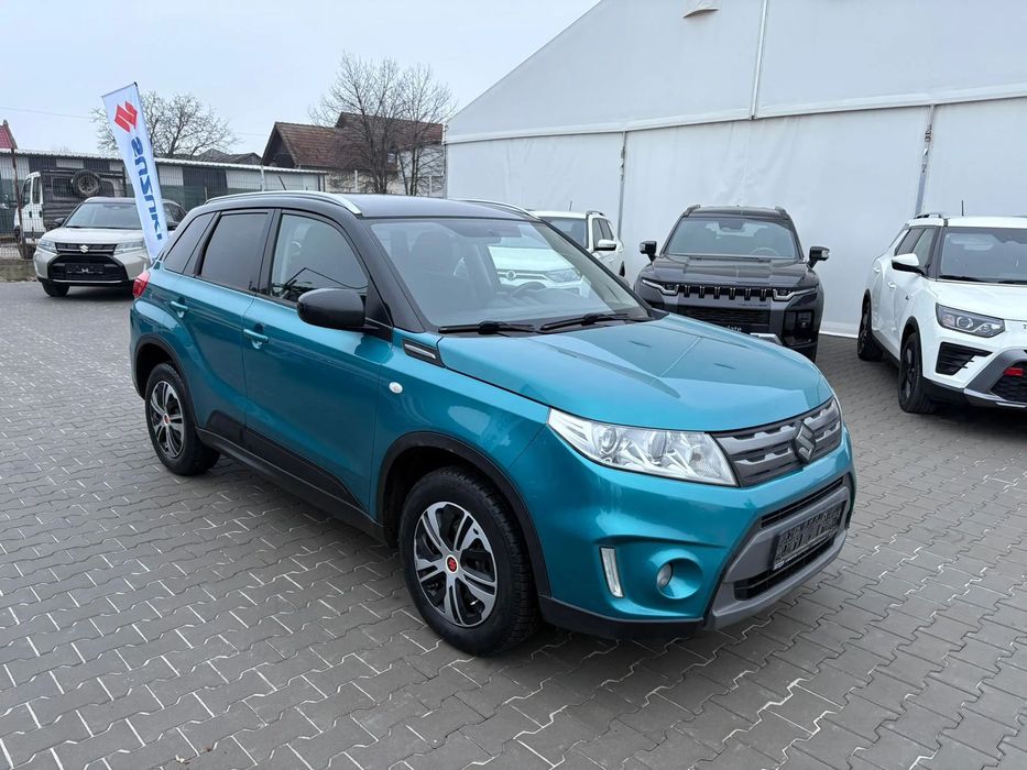 Suzuki Vitara Suzuki Vitara 1.6 Benzina 4WD 2016 echipare Passion