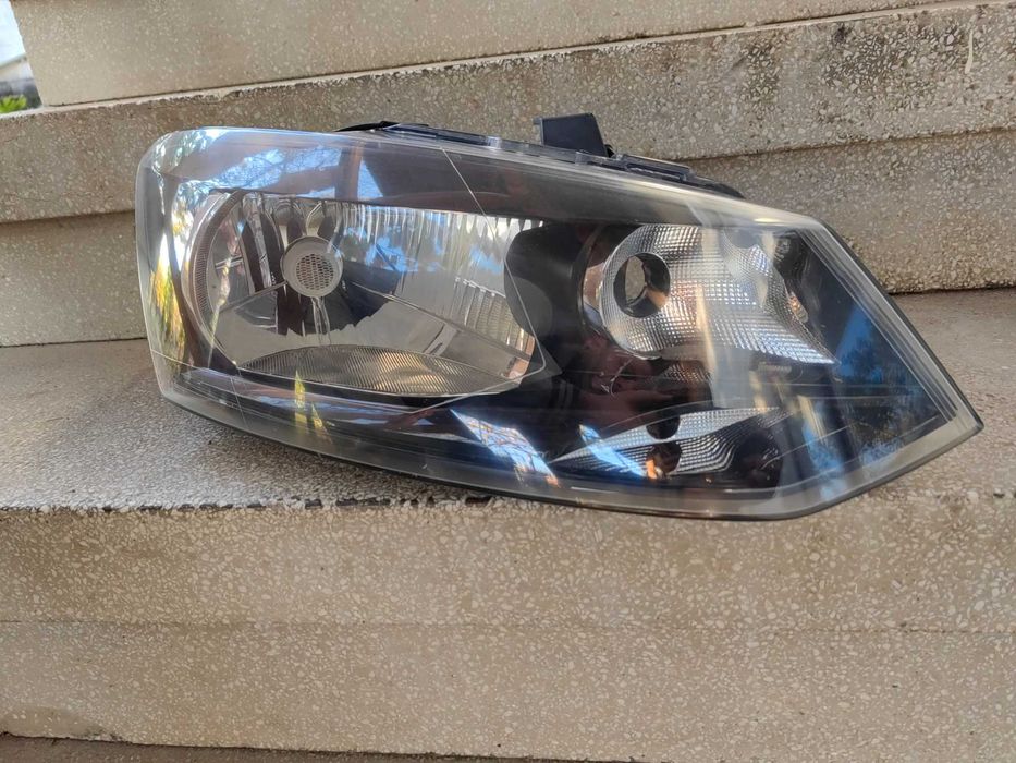 Фар VW Polo 6R десен / Фар Поло 6Р Оригинален