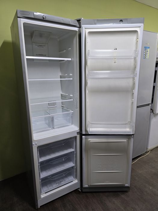 Холодильник indesit no frost 2метра