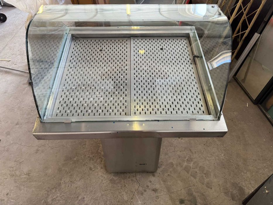 Професионална хладилна витрина PS KO 100M