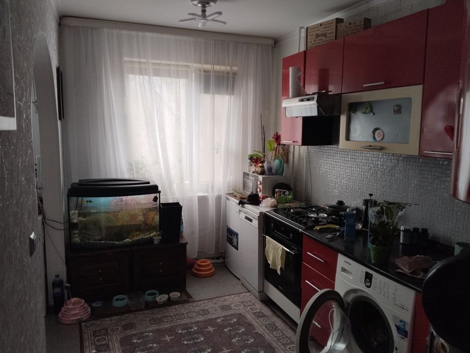 Продам 3 комнатную квартиру