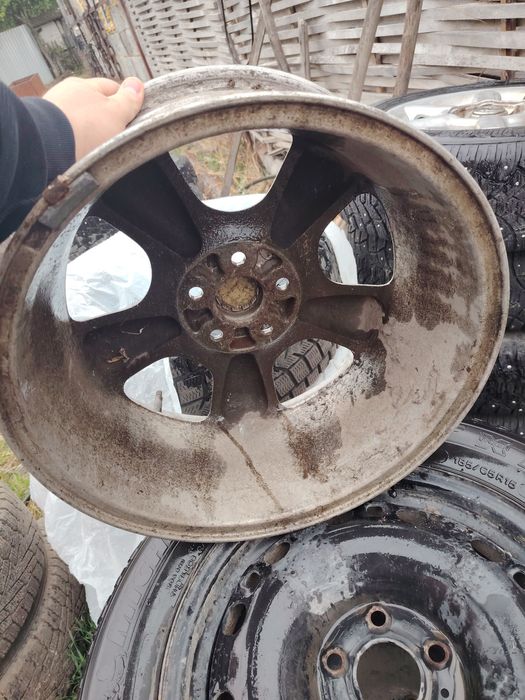 Продам 1 диск от субару