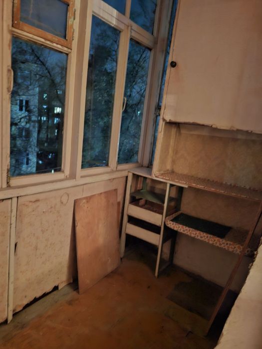 Авиасозлар 3 Продаю 1/3/4 Авиасозлар-3  Цена 42.000.у.е. Ипотека есть.