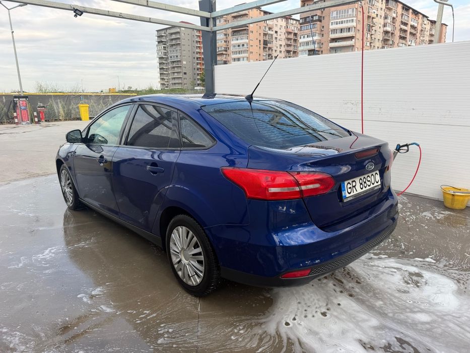 FORD Focus 2014 — imagine 4