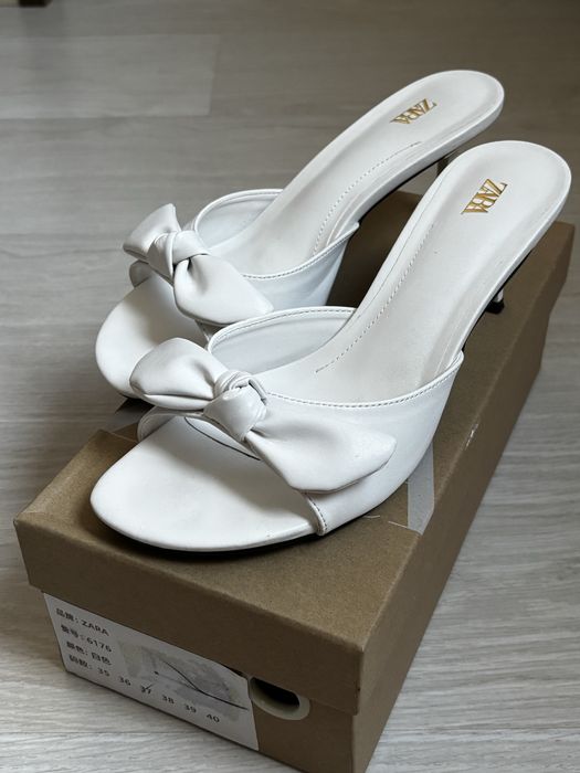 Обувь новая ZARA